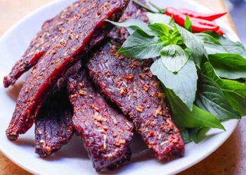 Cách chế biến thịt trâu luộc ngon như ngoài hàng bán