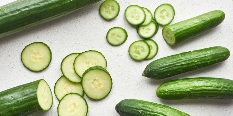 Dưa chuột - Thực phẩm không thể thiếu trong những bữa cơm gia đình