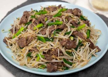 Giá đỗ xào thịt bò