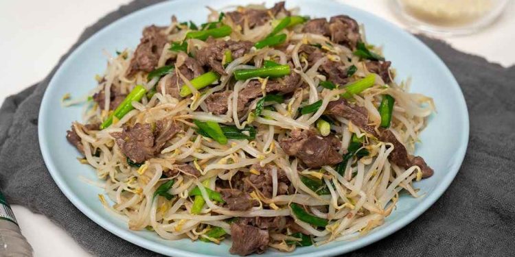 Giá đỗ xào thịt bò