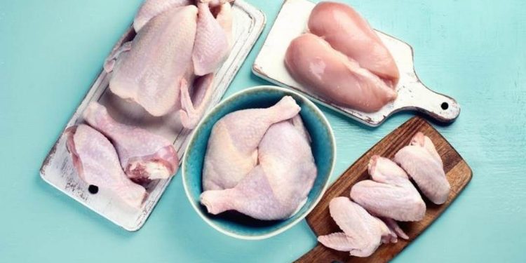 Chọn những loại thịt gà ngon được làm sạch bằng phương pháp an toàn