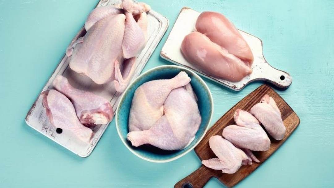 Chọn những loại thịt gà ngon được làm sạch bằng phương pháp an toàn 