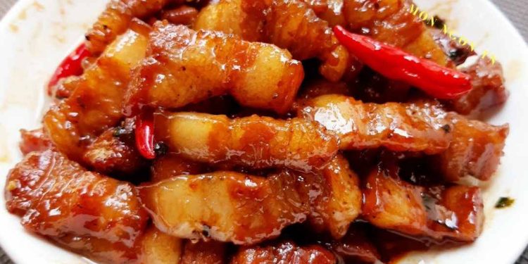 Hướng dẫn cách kho thịt ba chỉ ngon để giữ được hương vị tốt nhất.