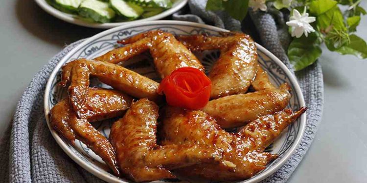 Cách làm nước sốt đà cho thịt gà